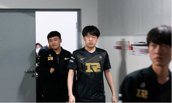 仅提升了山 仅提升了山