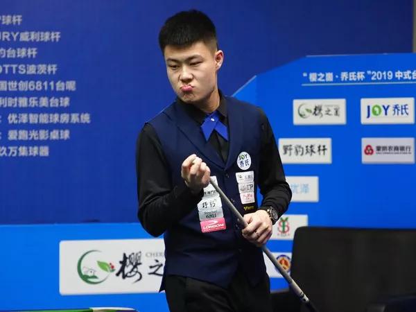 刻展现出了 刻展现出了